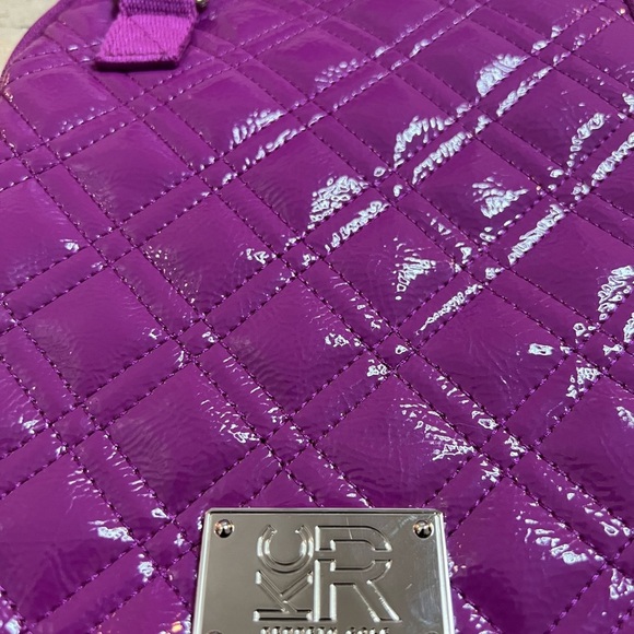 Kenneth Cole Reaction Crossbody Bag - Picture 3 of 5